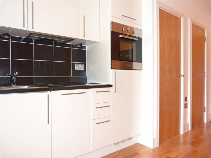 Studio To Rent In Indescon Court, Canary Wharf, E14