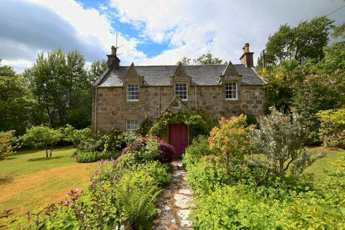 3 Bedroom Detached House For Sale In Craigellachie, Aberlour, AB38