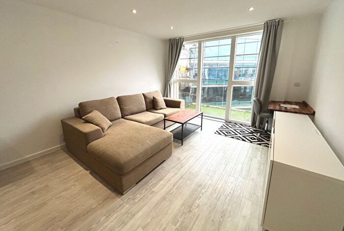 1 Bedroom Flat To Rent In Fleet Street, Brighton, BN1