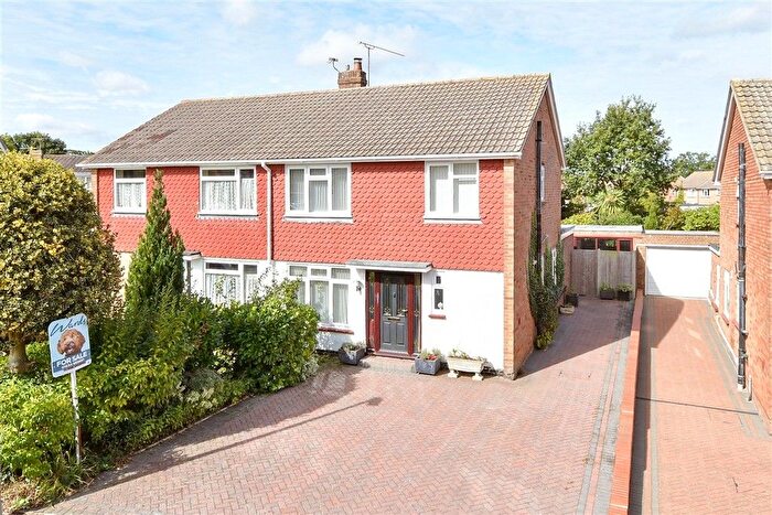3 Bedroom Semi-Detached House For Sale In Ashmead Close, Lordswood, Chatham, Kent, ME5