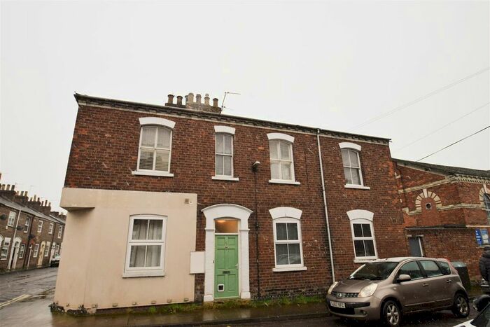 1 Bedroom Flat To Rent In Wilton Rise, York, YO24