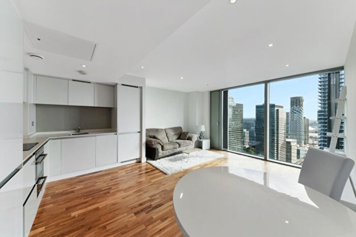 1 Bedroom Flat To Rent In Marsh Wall, Canary Wharf, London, E14