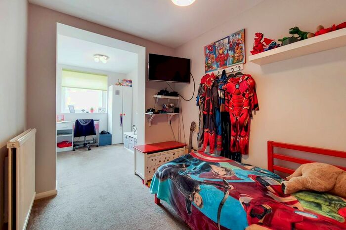 2 Bedroom Maisonette To Rent In Norwich Road, Thornton Heath, CR7