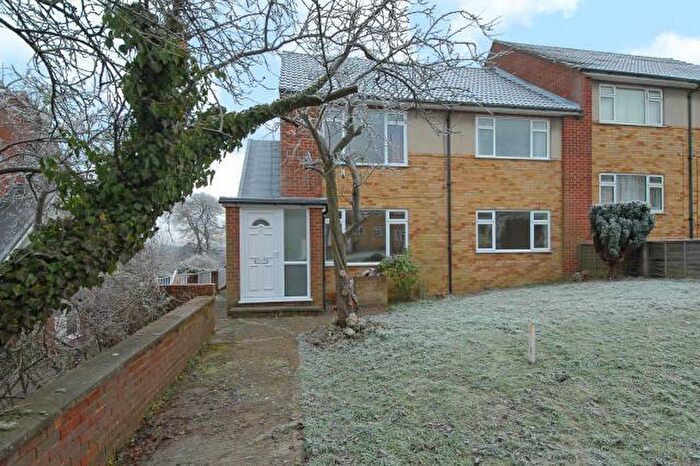 2 Bedroom Maisonette To Rent In Carver Hill Road, High Wycombe, HP11