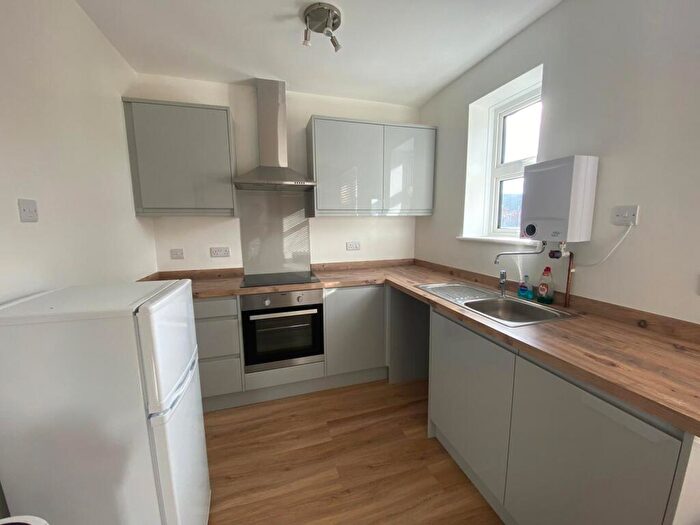 1 Bedroom Apartment To Rent In Town Centre, SN1