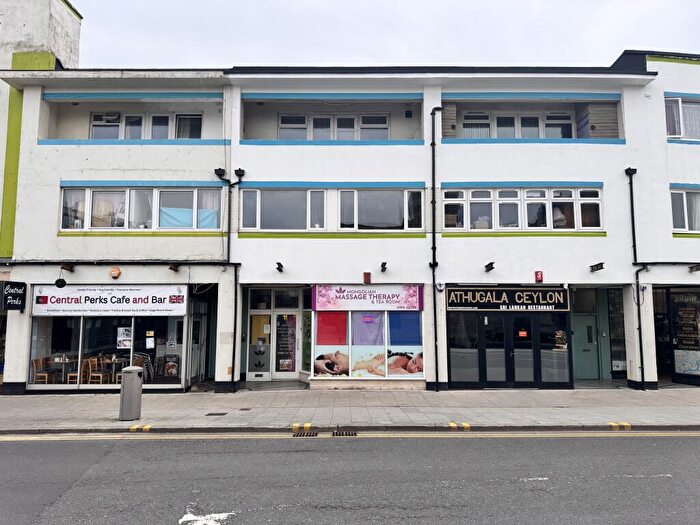 2 Bedroom Flat For Sale In The Centre, Walliscotte Road, Weston-Super-Mare, North Somerset, BS23