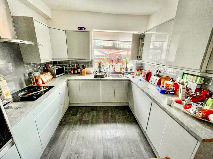 5 Bedroom Terraced House To Rent In Monica Grove, Burnage, Manchester, M19