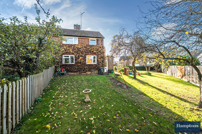3 Bedroom Semi-Detached House For Sale In Burleigh Road, Hertford, SG13