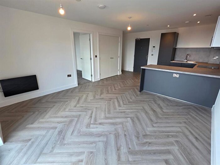 1 Bedroom Apartment To Rent In Castleward Boulevard, Derby, DE1