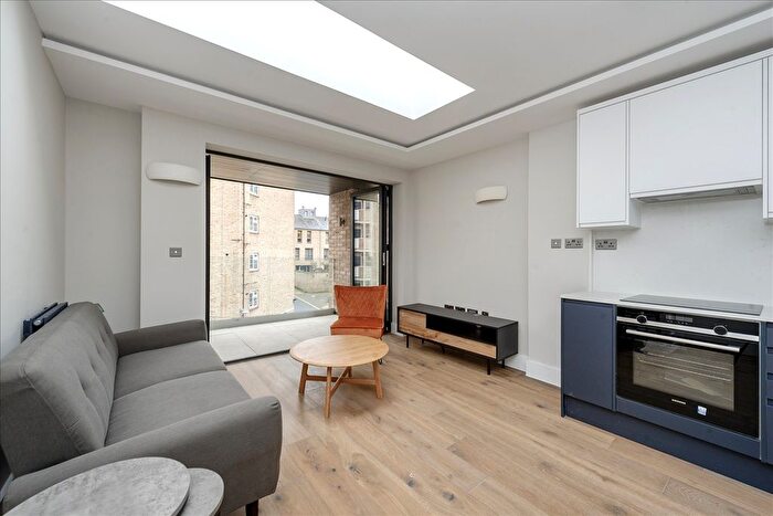 2 Bedroom Flat For Sale In Chaplin Apartments, The Grove, Hammersmith, W6