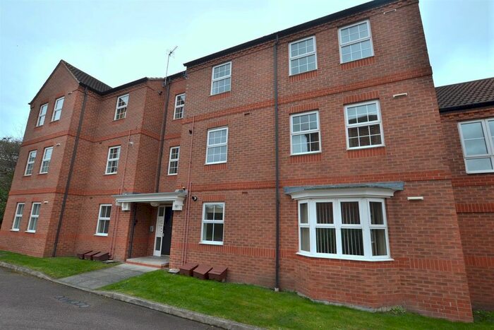 2 Bedroom Flat To Rent In Moir Close, Sileby, Leicestershire, LE12
