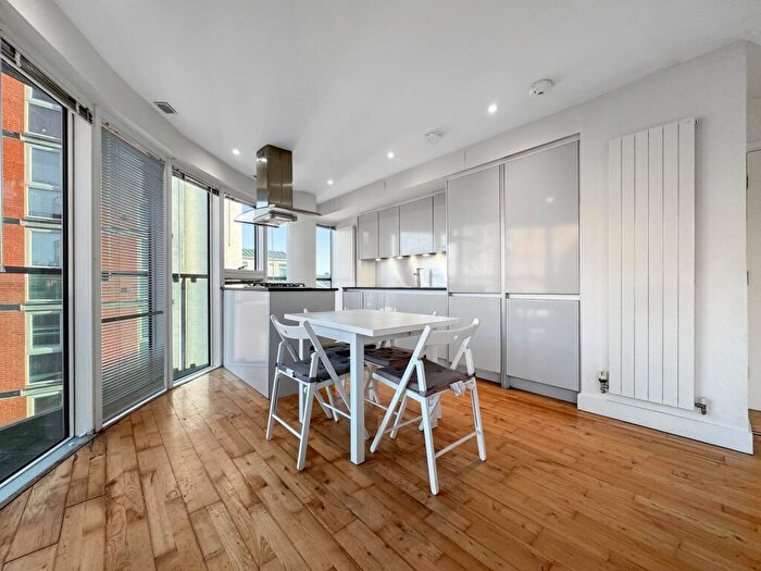 2 Bedroom Apartment To Rent In The Ice Works, New York Street, Leeds, LS2