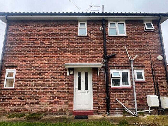 2 Bedroom Flat To Rent In Curwen Road, Stowmarket, IP14