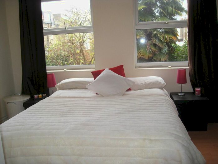 1 Bedroom Flat To Rent In Shepherds Bush Road, London, W6