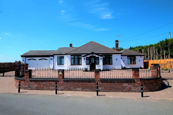 3 Bedroom Bungalow For Sale In Three Chimneys Bungalow, Wiggins Hill Road, Sutton Coldfield, West Midlands, B76