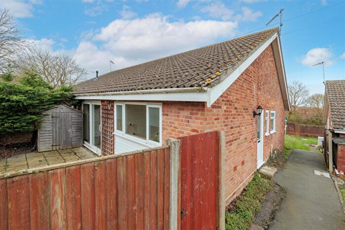 2 Bedroom Semi-Detached Bungalow For Sale In Pound Close, Halesworth, IP19