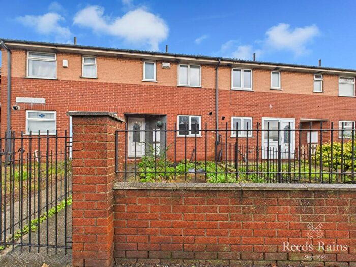 2 Bedroom Terraced House For Sale In Glebe Road, Hull, East Yorkshire, HU7