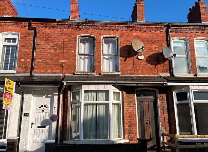 2 Bedroom Mid Terraced House For Sale In Greenore Street, Belfast, BT6
