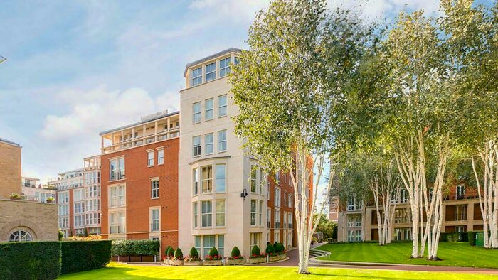 5 Bedroom Flat To Rent In Coleridge Gardens, London, SW10