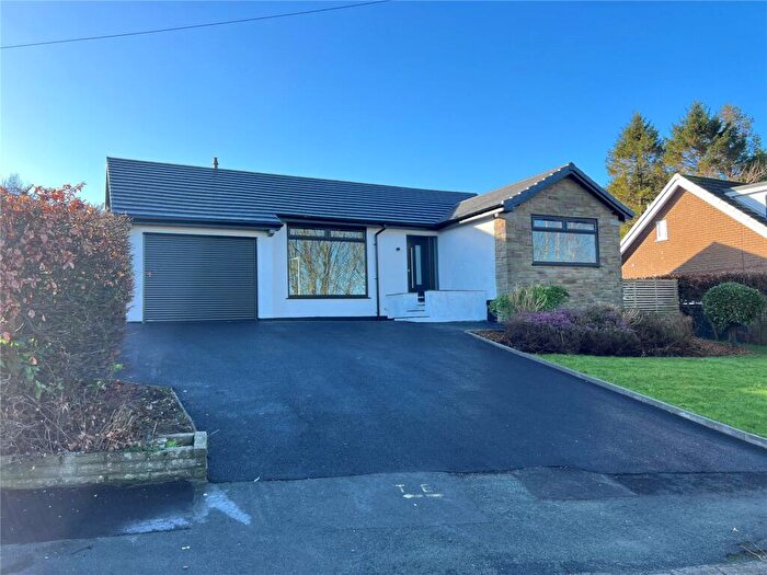 3 Bedroom Bungalow For Sale In Crabtree Avenue, Disley, Stockport, Cheshire, SK12