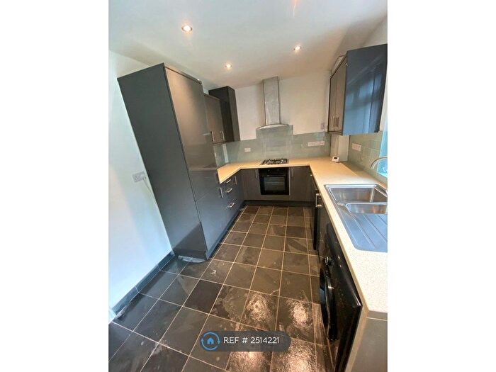 3 Bedroom Semi-Detached House To Rent In Mersey Bank Avenue, Manchester, M21