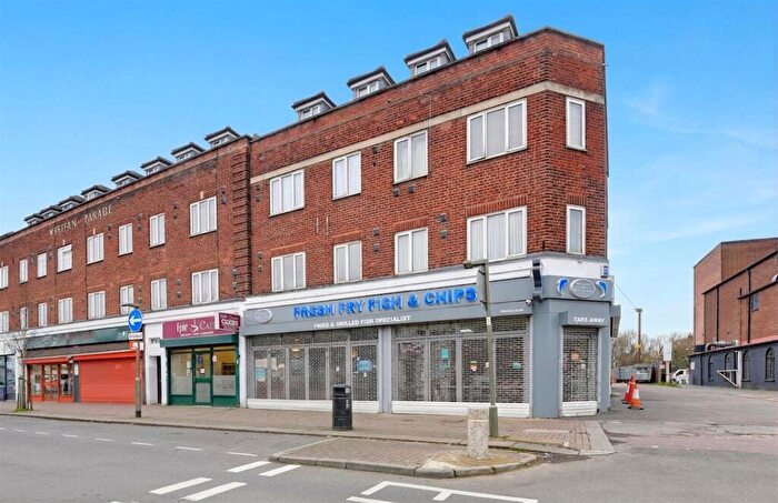 2 Bedroom Flat To Rent In Great North Road, New Barnet, EN5