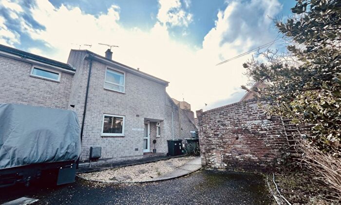 3 Bedroom Flat For Sale In New Street, Dorchester, DT2