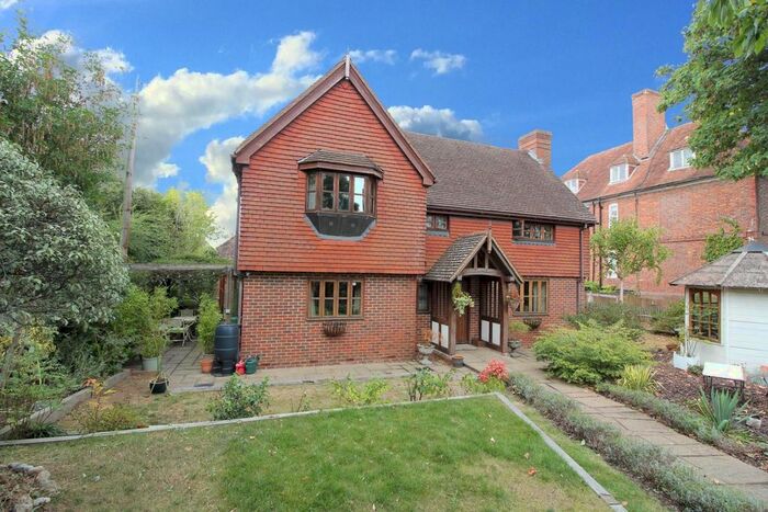 3 Bedroom Detached House For Sale In Rolvenden Road, Tenterden, TN30