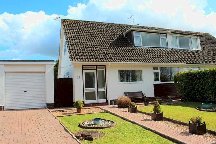 3 Bedroom Bungalow For Sale In Wellands Close, Uffculme, Cullompton, Devon, EX15