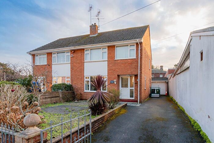 3 Bedroom Semi Detached House To Rent In Queens Road, Exeter, EX2