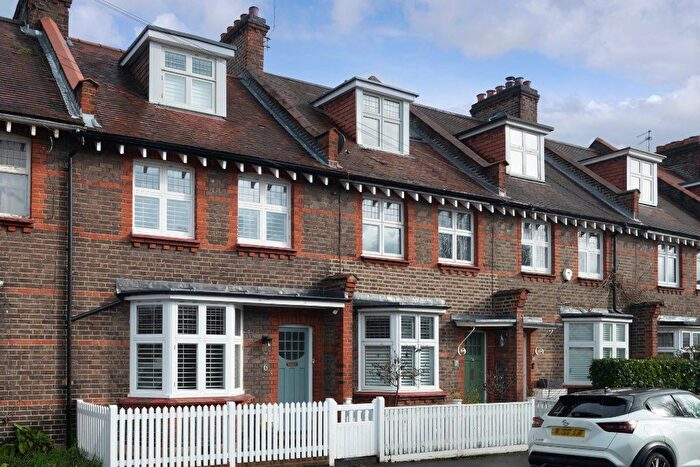 3 Bedroom Terraced House To Rent In Thornton Road, SW19