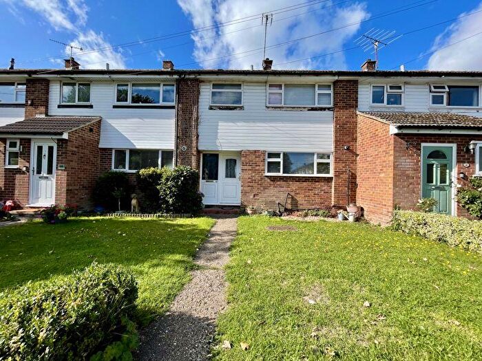 3 Bedroom Terraced House For Sale In Stratford Drive, Wooburn Green, HP10