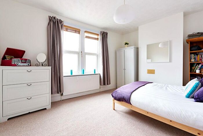 4 Bedroom Terraced House To Rent In Chessel Street, Bristol, BS3