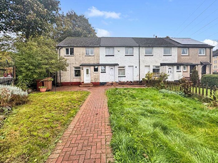 2 Bedroom Terraced House For Sale In Craigbanzo Street, Faifley, G81