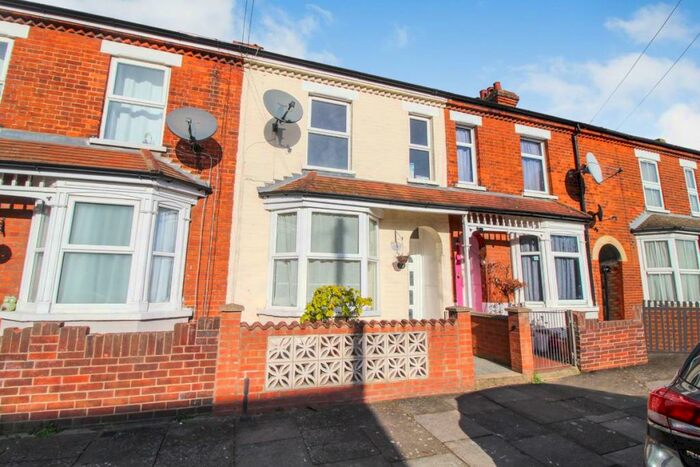 3 Bedroom Terraced House To Rent In Conquest Road, Bedford, MK42