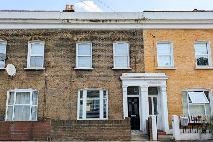 3 Bedroom Terraced House To Rent In Brookmill Road, London, SE8