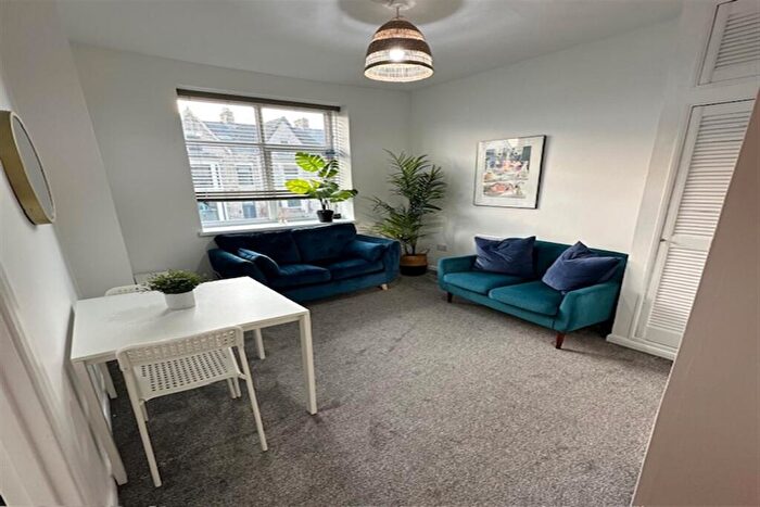 1 Bedroom House To Rent In Kings Road, Cardiff, CF11