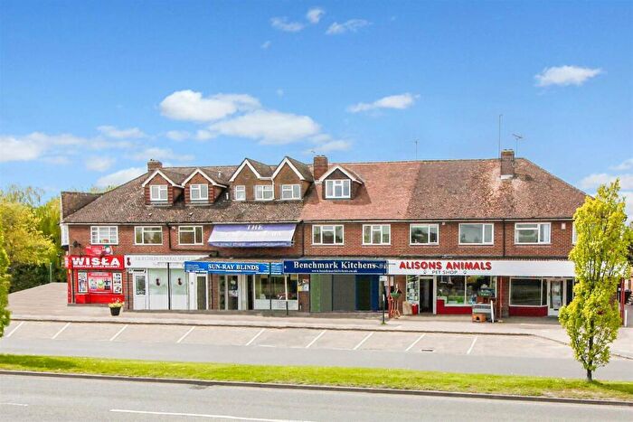 1 Bedroom Apartment To Rent In The Parade, Kidlington, Oxfordshire, OX5