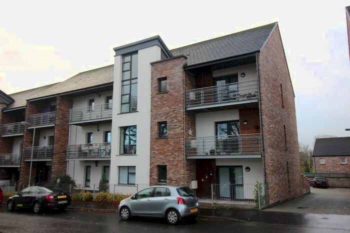 2 Bedroom Flat For Sale In Woodbrook Green, Lisburn BT28