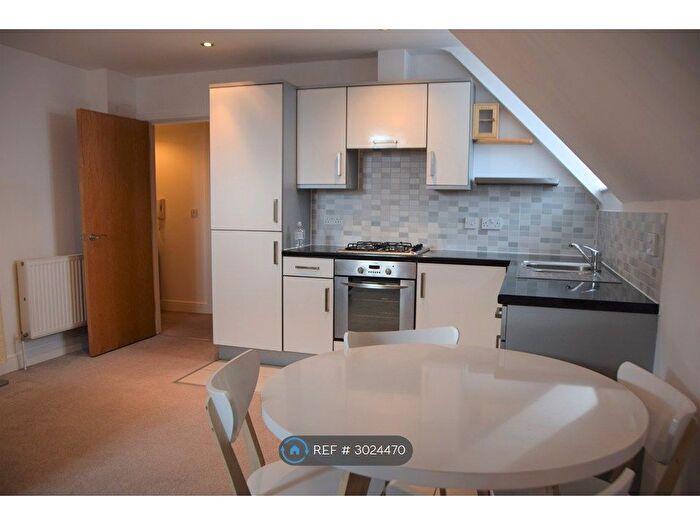 1 Bedroom Flat To Rent In Belle Vue Road, Bournemouth, BH6