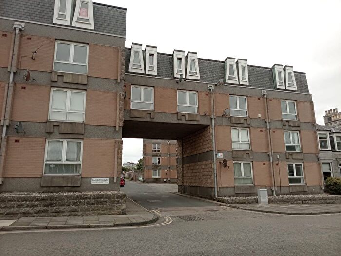 2 Bedroom Flat For Sale In Salisbury Court, Aberdeen, Aberdeen City, AB10