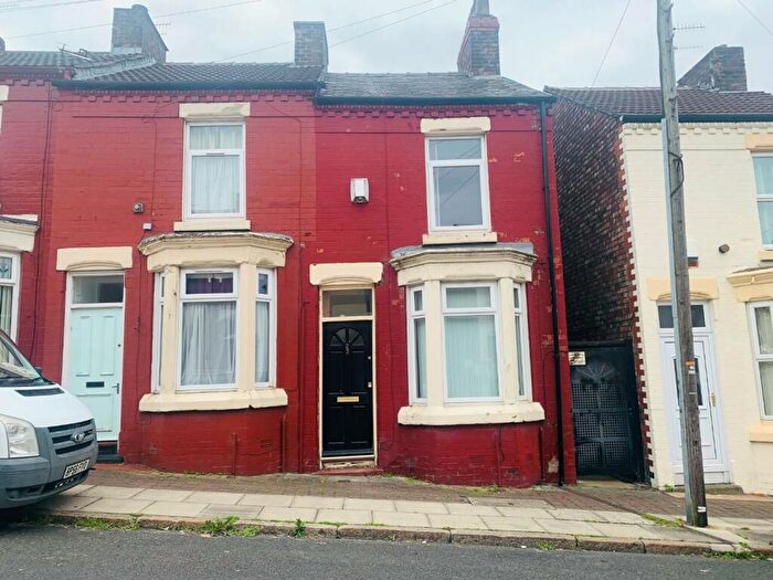 2 Bedroom House To Rent In Malwood Street, Liverpool, L8