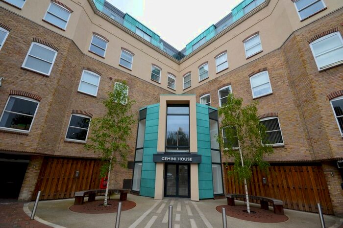 2 Bedroom Flat To Rent In New London Road, Chelmsford, CM2