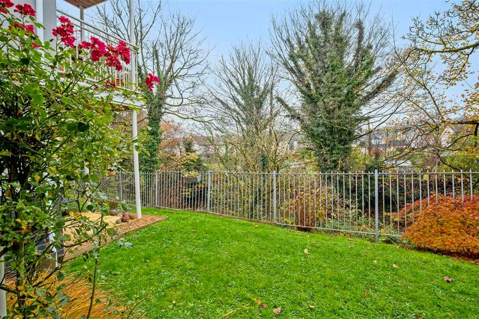 1 Bedroom Flat For Sale In Rivers Edge Court, Oaklands Drive, Okehampton EX20