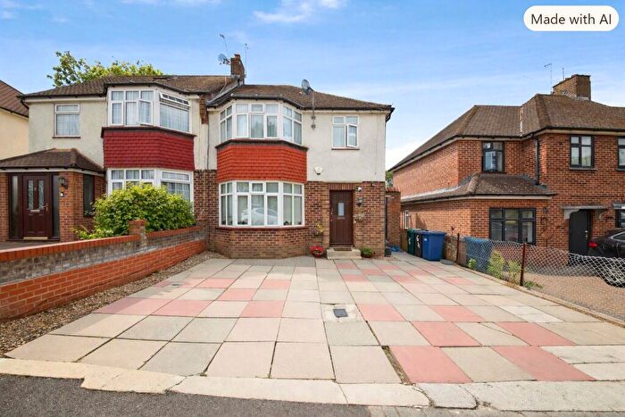3 Bedroom Semi-Detached House For Sale In Linthorpe Road, Cockfosters, Barnet, EN4
