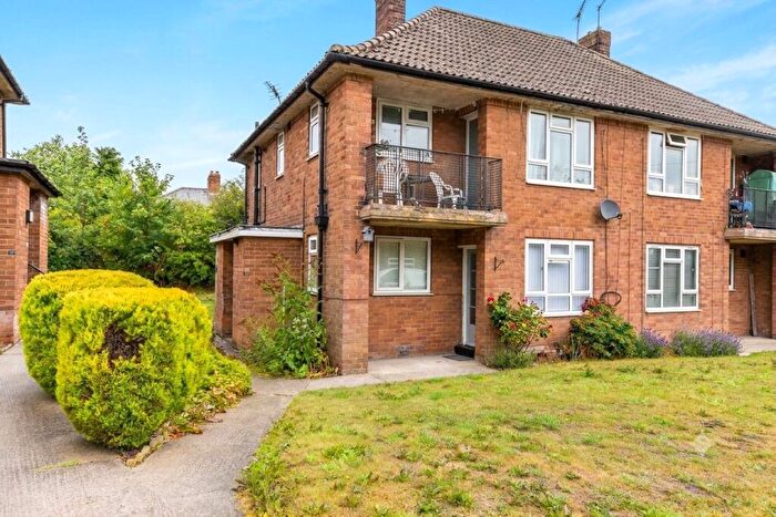 1 Bedroom Apartment To Rent In Swinnow Walk, Leeds, West Yorkshire, LS13