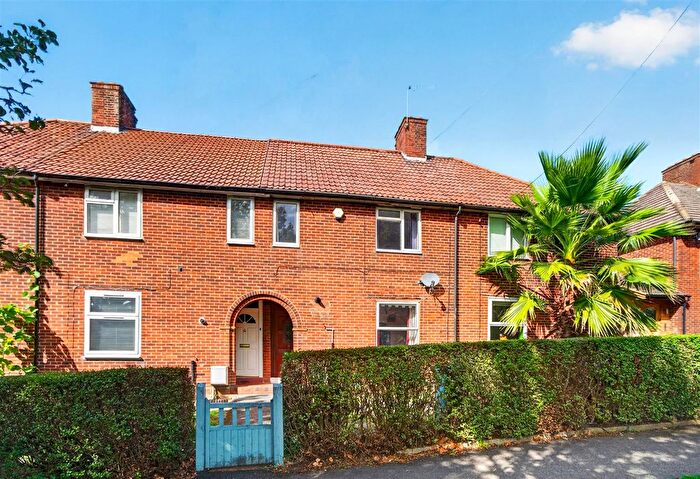 2 Bedroom Terraced House For Sale In Reigate Avenue, Sutton, SM1