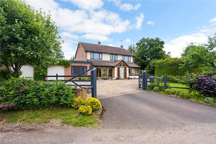 4 Bedroom Detached House For Sale In Wadd Lane, Corse Lawn, Gloucestershire, GL19