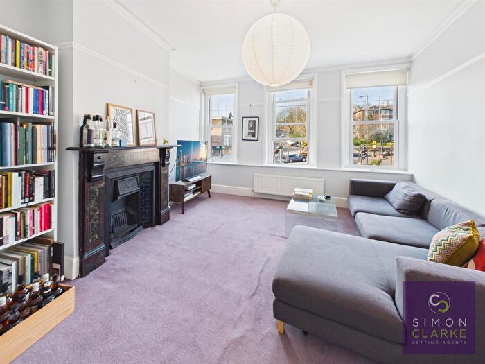 2 Bedroom Flat To Rent In Priory Road, Crouch End, N8