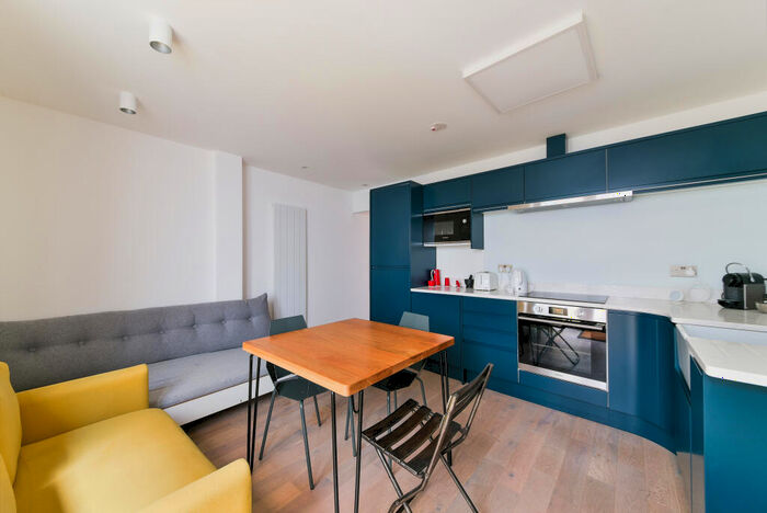 1 Bedroom Flat To Rent In Drummond Street, NW1